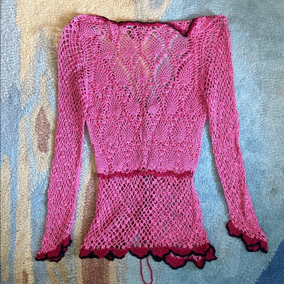 Vintage Betsey Johnson Pink Crochet Top with Black Accents - Picture 3 of 4